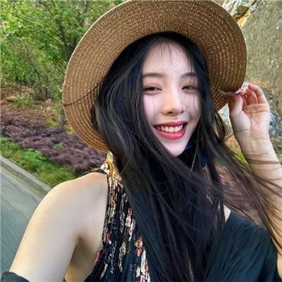 伴游女王